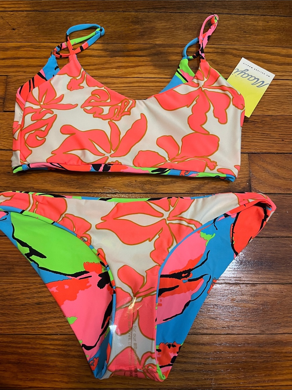 Maaji NWT lanaii reversible floral sporty bralette bikini set size medium - Picture 4 of 6